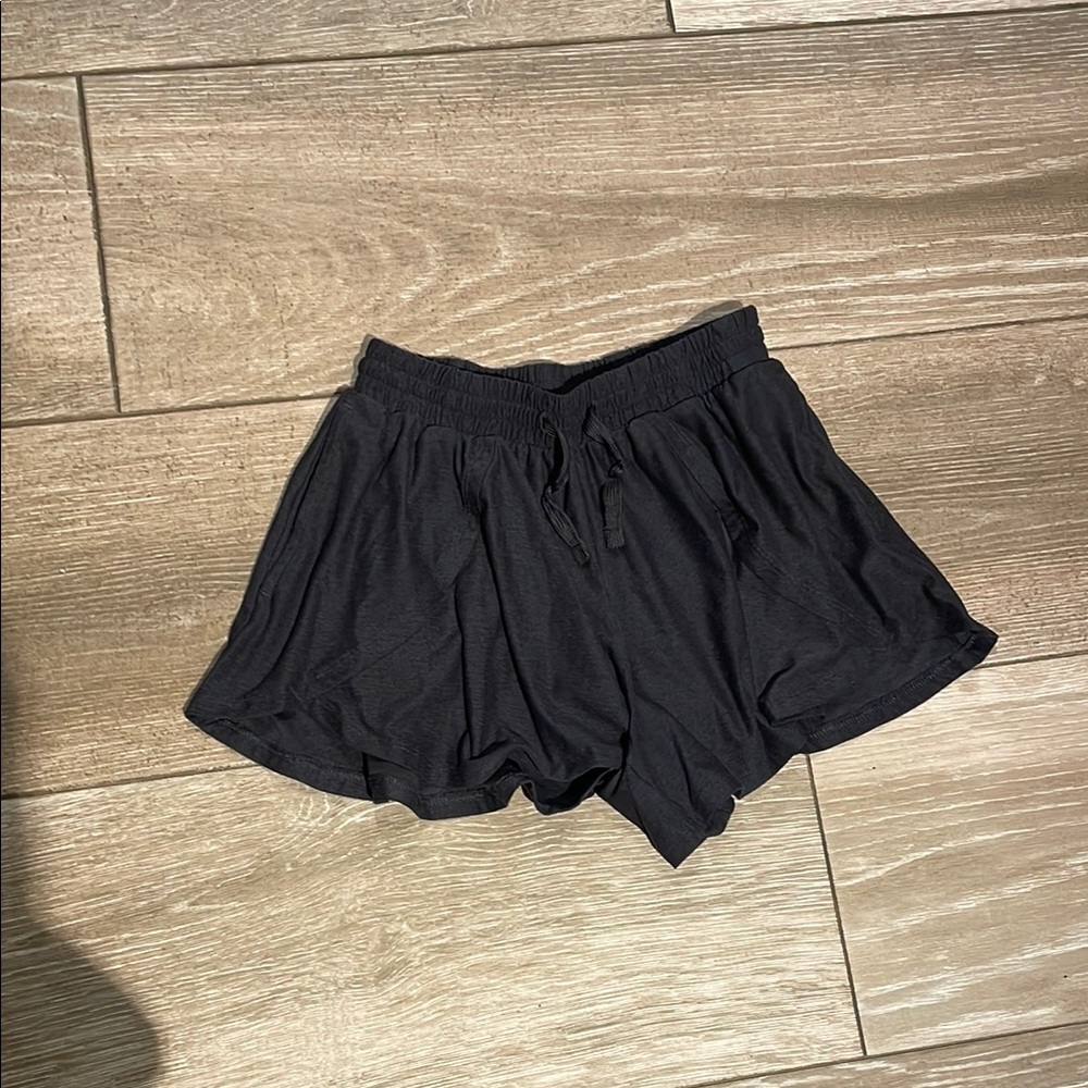 Old Navy Kids Charcoal Shorts (D)